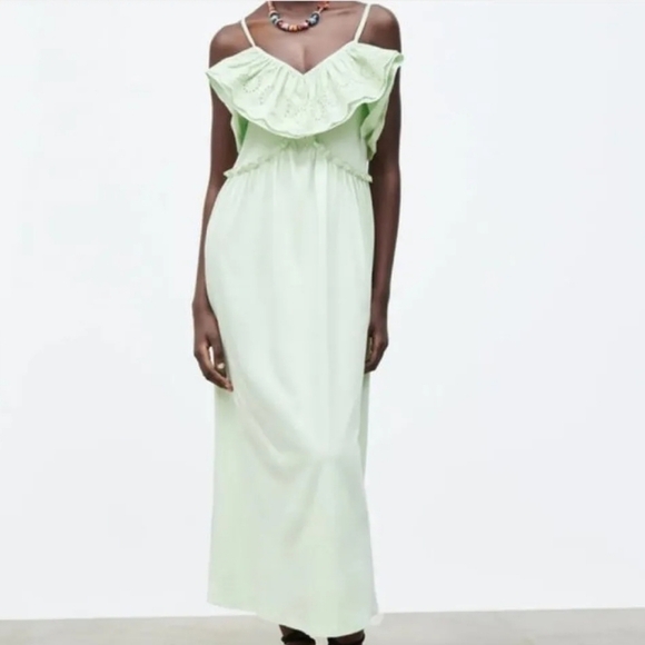 Zara Mint Green Ruffle Neck Eyelet Maxi Embroidered‎ Dress Size Small - Picture 4 of 8